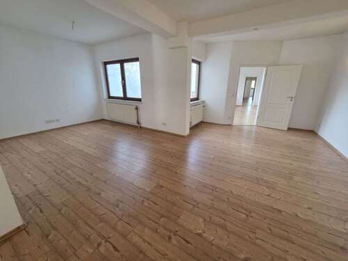 Foto - Wohnung zum Mieten in Eisenach 1.010,00 € 155 m²