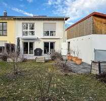 Haus zum Mieten in Höhenkirchen 2.490,00 € 152 m²