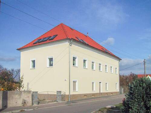 Foto - Haus zum Kaufen in Nünchritz OT Grödel 289.000,00 € 278 m²