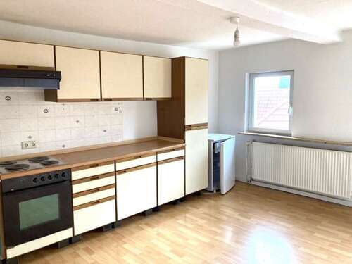 Foto - Wohnung zum Mieten in Bischofsheim 320,00 € 43 m²