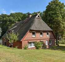Haus zum Kaufen in Soderstorf 820.000,00 € 274 m²