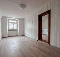 Haus zum Kaufen in Hollfeld 199.000,00 € 200.14 m²