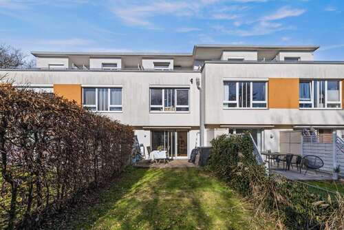 Foto - Haus zum Kaufen in Hamburg Poppenbüttel 679.000,00 € 125 m²
