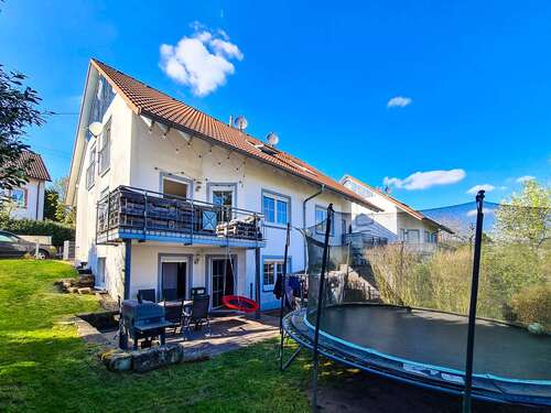 Foto - Haus zum Kaufen in Trippstadt 299.000,00 € 144 m²