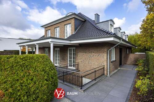 Foto - Haus zum Mieten in Meerbusch Büderich 8.500,00 € 289.16 m²