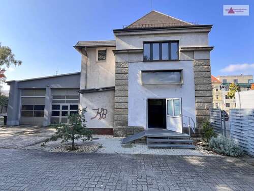 Foto - Haus zum Kaufen in Zwickau Schedewitz 375.000,00 € 1 m²