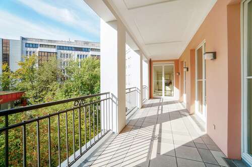 Foto - Wohnung zum Mieten in Berlin 4.870,94 € 222.8 m²