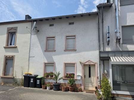 Foto - Haus zum Kaufen in Rehlingen-Siersburg Rehlingen 149.000,00 € 135.34 m²
