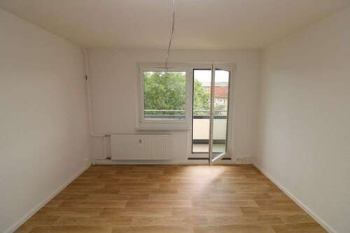 Foto - Wohnung zum Mieten in Freiberg 479,00 € 67.92 m²