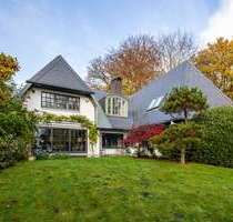 Haus zum Kaufen in Hamburg Wohldorf-Ohlstedt 1.750.000,00 € 380 m² - Hamburg / Wohldorf-Ohlstedt