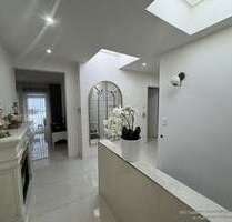 Haus zum Kaufen in Pforzheim - Eutingen 1.190.000,00 € 359.9 m² - Pforzheim - Eutingen