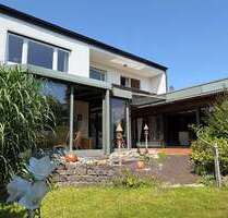 Haus zum Kaufen in Oerlinghausen 389.000,00 € 209.18 m²
