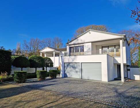 Foto - Haus zum Kaufen in Krefeld 2.490.000,00 € 467 m²