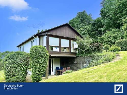 Foto - Haus zum Kaufen in Alfeld 189.000,00 € 130.39 m²