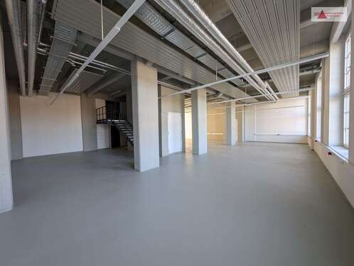 Foto - Halle in Zwönitz 1.097,25 € 183.47 m²