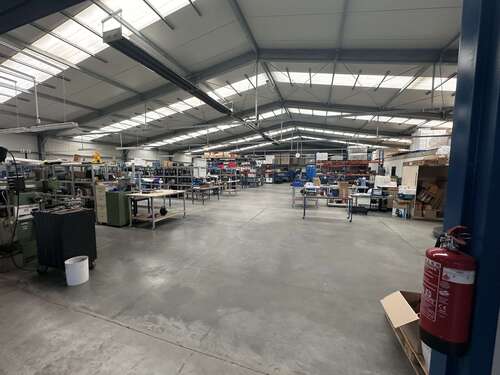 Foto - Halle in Teningen-Nimburg 1.890.000,00 € 1375 m²