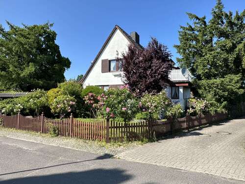 Foto - Haus zum Kaufen in Bargteheide 549.000,00 € 197 m²