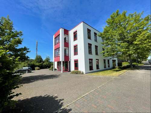 Foto - Büro in Detmold 2.175,00 € 290 m²