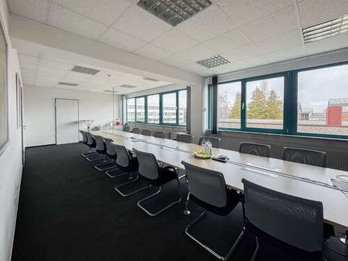 Foto - Büro in Norderstedt 6.480,00 € 810 m²
