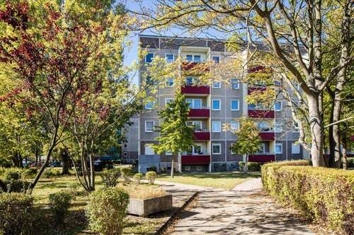 Foto - Wohnung zum Mieten in Brandenburg an der Havel 221,30 € 33.53 m²