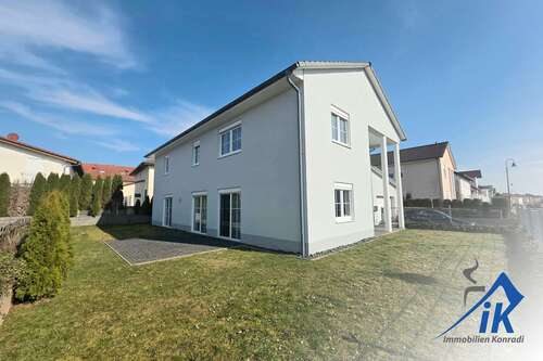 Foto - Haus zum Kaufen in Mackenbach 539.000,00 € 300 m²