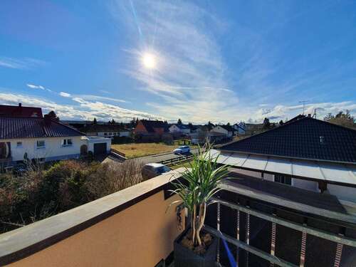 Foto - Wohnung zum Mieten in Großenseebach 930,00 € 90 m²
