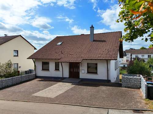 Foto - Haus zum Kaufen in Schönenberg-Kübelberg 425.000,00 € 300 m²