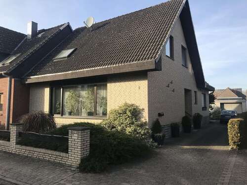 Foto - Haus zum Kaufen in Steinwedel 550.000,00 € 215 m²