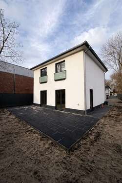 Foto - Haus zum Mieten in Bremen 1.600,00 € 128 m²