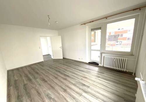 Foto - Wohnung zum Mieten in Emden 569,00 € 80.1 m²