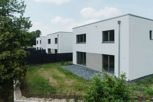 Foto - Haus zum Kaufen in Duisburg 719.900,00 € 170 m²