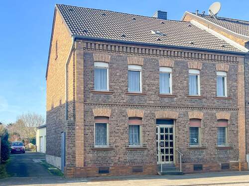 Foto - Haus zum Kaufen in Erftstadt Dirmerzheim 290.000,00 € 154 m²