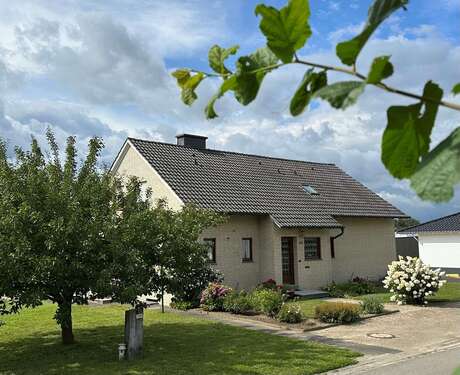 Foto - Haus zum Kaufen in Bünde 313.000,00 € 206.22 m²