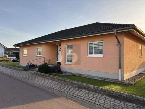 Foto - Haus zum Kaufen in Mettlach 559.000,00 € 220 m²