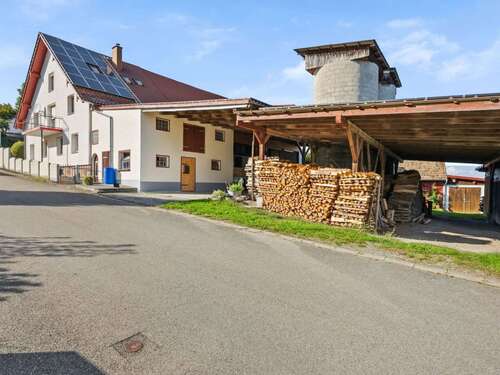 Foto - Haus zum Kaufen in Osterberg 379.000,00 € 185 m²