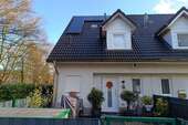 Haus zum Kaufen in Duisburg 350.000,00 € 100.9 m²