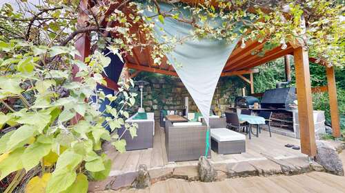 Foto - Haus zum Kaufen in Reutlingen Bronnweiler 969.000,00 € 243 m²