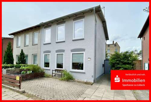 Foto - Haus zum Kaufen in Lübeck 365.000,00 € 78 m²