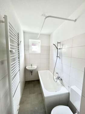 Foto - Wohnung zum Mieten in Bitterfeld-Wolfen OT Wolfen 348,40 € 53.6 m²