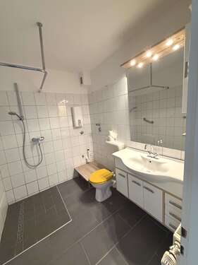 Foto - Wohnung zum Mieten in Duisburg 495,00 € 59 m²