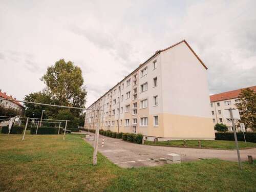 Foto - Wohnung zum Mieten in Magdeburg 366,72 € 58 m²