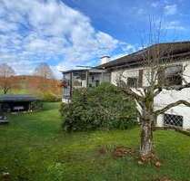 Haus zum Kaufen in Weilrod-Hasselbach 298.000,00 € 215 m²