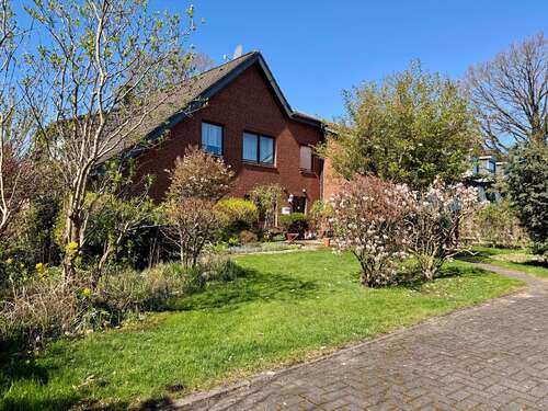 Foto - Haus zum Kaufen in Groß Kummerfeld 519.000,00 € 427 m²