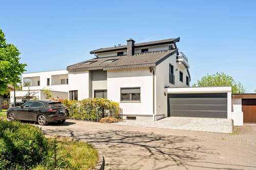 Foto - Haus zum Kaufen in Karlsruhe 1.489.000,00 € 253.06 m²