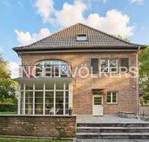 Haus zum Kaufen in Köln-Marienburg 4.500.000,00 € 295 m²