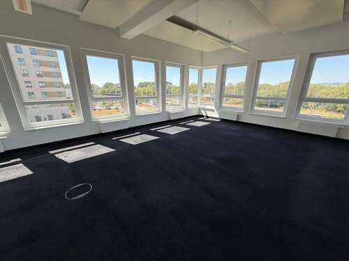 Foto - Büro in Kelsterbach 4.200,00 € 280 m²