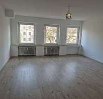Wohnung zum Mieten in Krefeld 1.000,00 € 122 m² Wohnung zum Mieten in Krefeld 1.000,00 € 122 m²