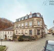Haus zum Kaufen in Bad Berneck im Fichtelgebirge 285.000,00 € 465 m²