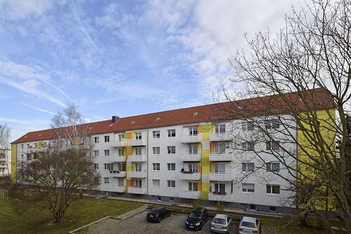 Foto - Wohnung zum Mieten in Halle (Saale) 514,67 € 59.09 m²