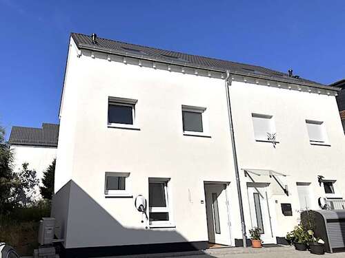 Foto - Haus zum Mieten in Dreieich Götzenhain 1.850,00 € 98 m²